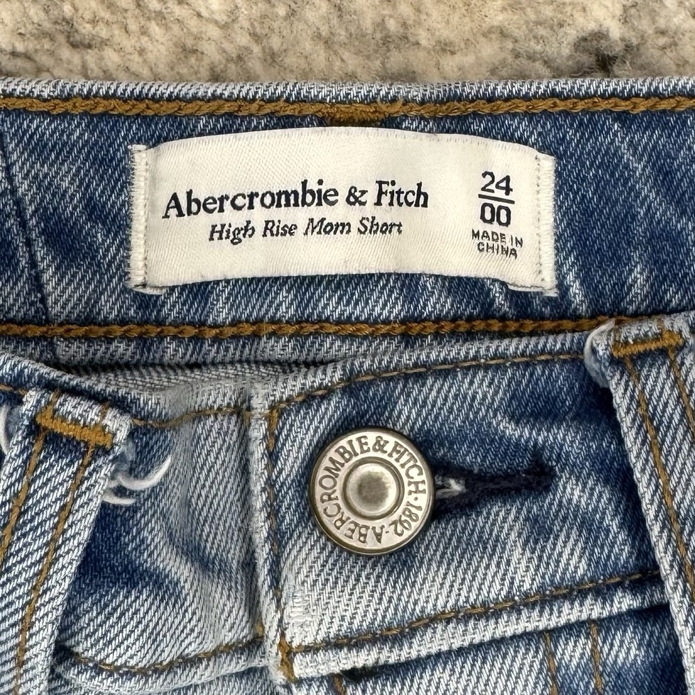 Abercrombie And Fitch High Rise Mom Short Women's Size 24 Denim - Picture 3 of 7